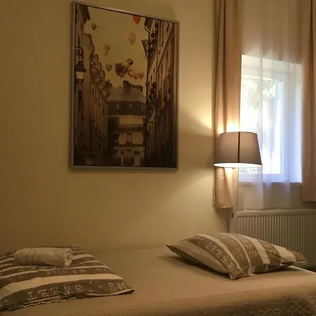 Corso Quiet Apartment Budapest Exterior photo
